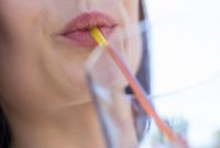 What Are The Signs Of Nutritional Deficiencies In Adults